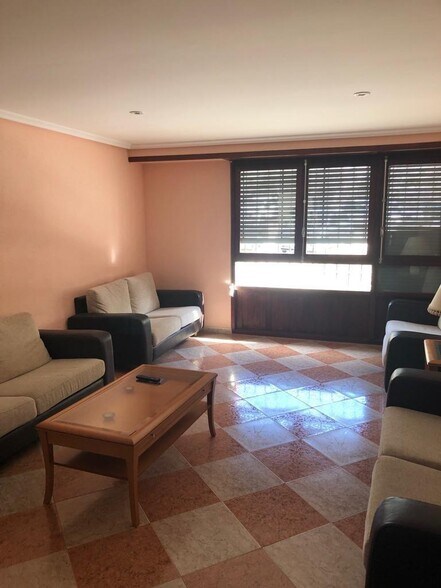 Local commercial dans Ontinyent, Valencia à vendre - Photo intérieure – Image 3 sur 26