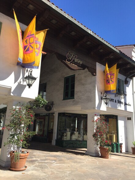 30-32 El Paseo, Santa Barbara, CA 93101, USA, Santa Barbara, CA à louer - Photo de l’immeuble – Image 2 sur 26