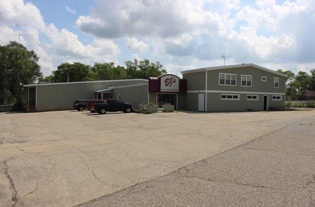 1411 New Pinery Rd, Portage, WI à louer - Photo de l’immeuble – Image 2 sur 3