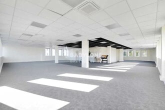 Bureau dans Malakoff à louer Photo intérieure– Image 2 sur 3