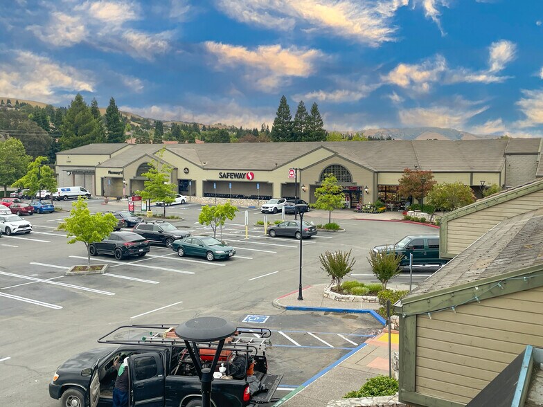 3402-3498 Camino Tassajara, Danville, CA à louer - Photo de l’immeuble – Image 1 sur 21