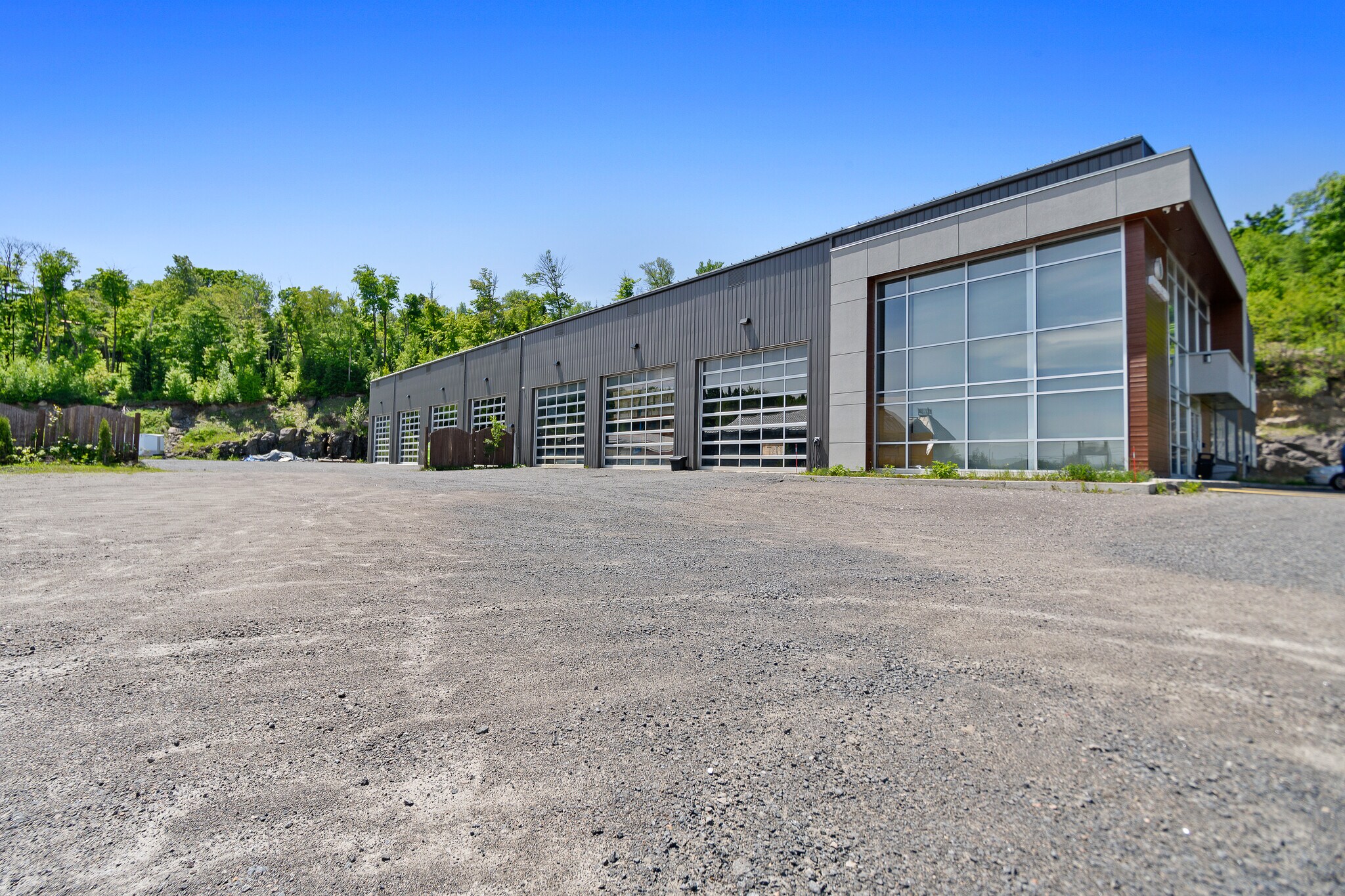 1670 Rte 117, Val-david, QC à louer Photo de l’immeuble– Image 1 sur 11