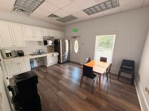 1400 Buford Hwy, Buford, GA à louer Autre– Image 2 sur 5