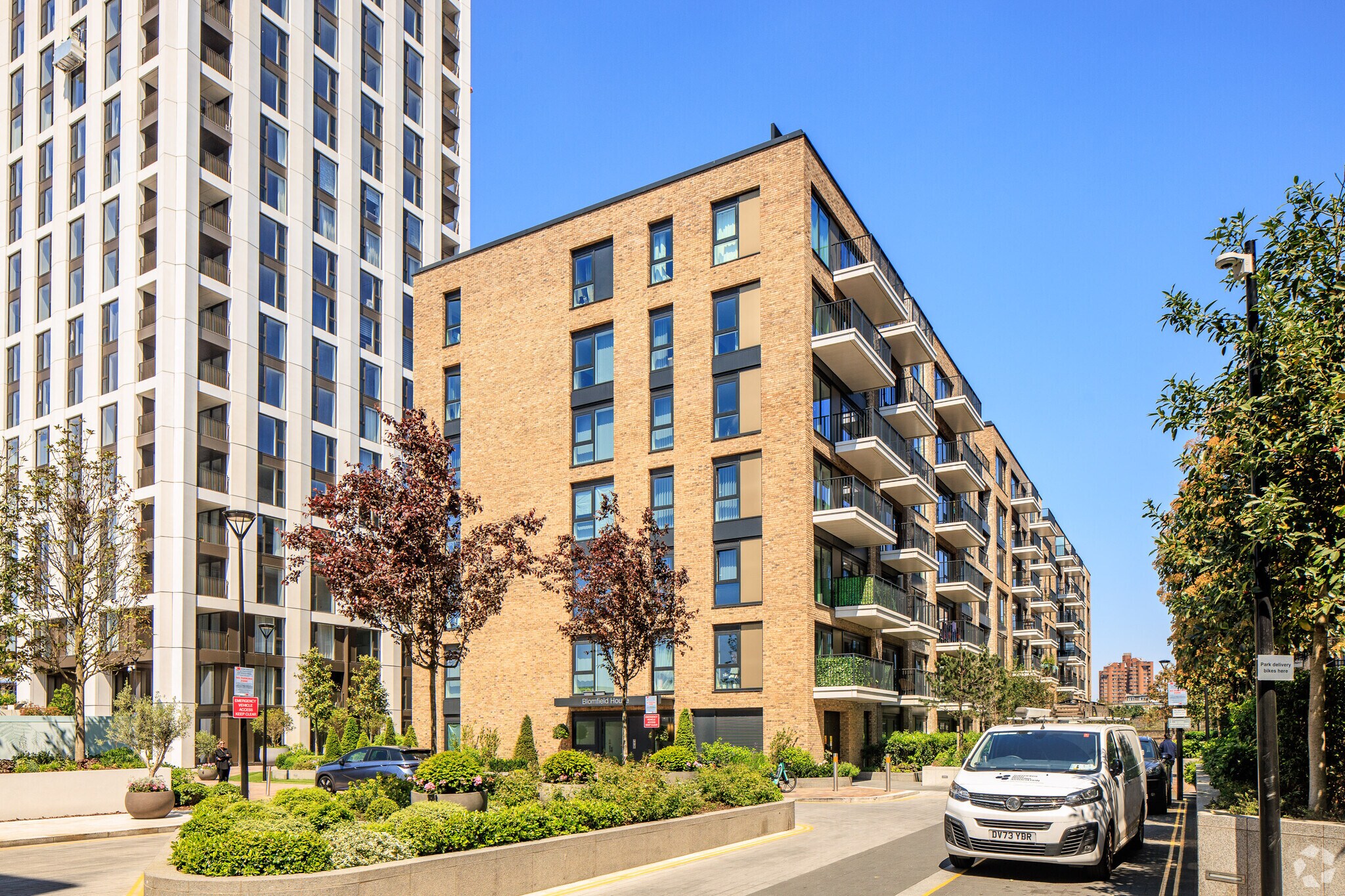 4 Lockgate Rd, Londres à vendre Photo principale– Image 1 sur 7