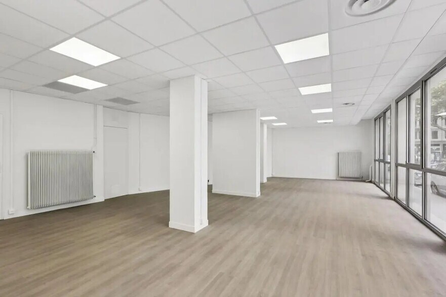 204 Rue Vendôme, Lyon à louer - Photo de l’immeuble – Image 2 sur 13