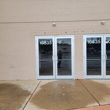 10835 Saint Charles Rock Rd, Saint Ann, MO à louer Autre– Image 1 sur 9