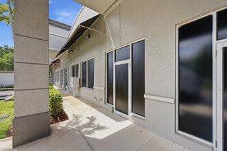 4644 Coral Ridge Dr, Coral Springs, FL à louer Photo intérieure– Image 1 sur 3