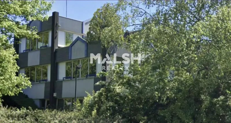 Bureau dans Lissieu à vendre - Photo de l’immeuble – Image 2 sur 10
