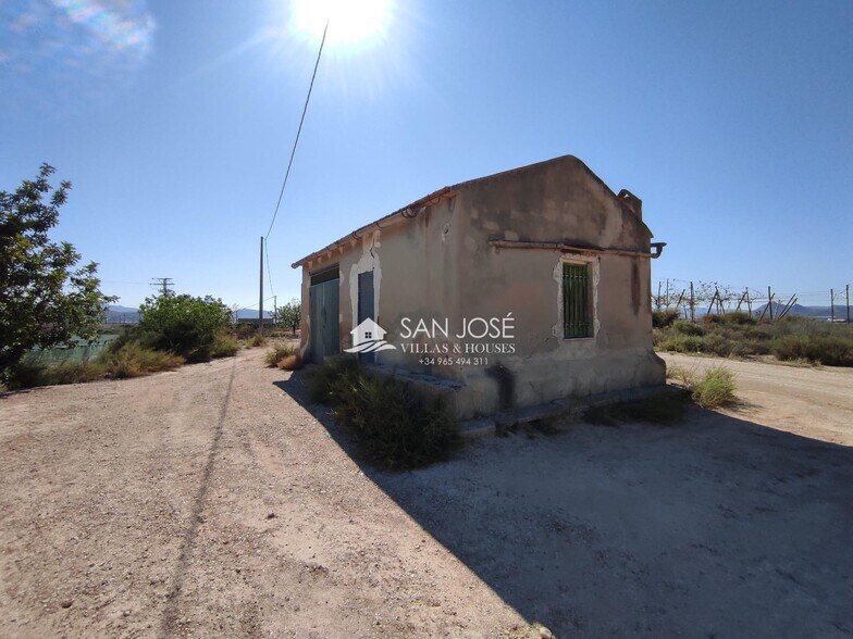 Terrain dans Monforte del Cid, Alicante à vendre - Photo principale – Image 2 sur 8