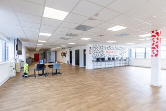 Eastern Av, Grays à louer Photo intérieure– Image 2 sur 4