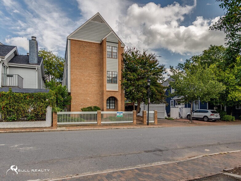 406 W 9th St, Charlotte, NC à vendre - Photo de l’immeuble – Image 3 sur 18