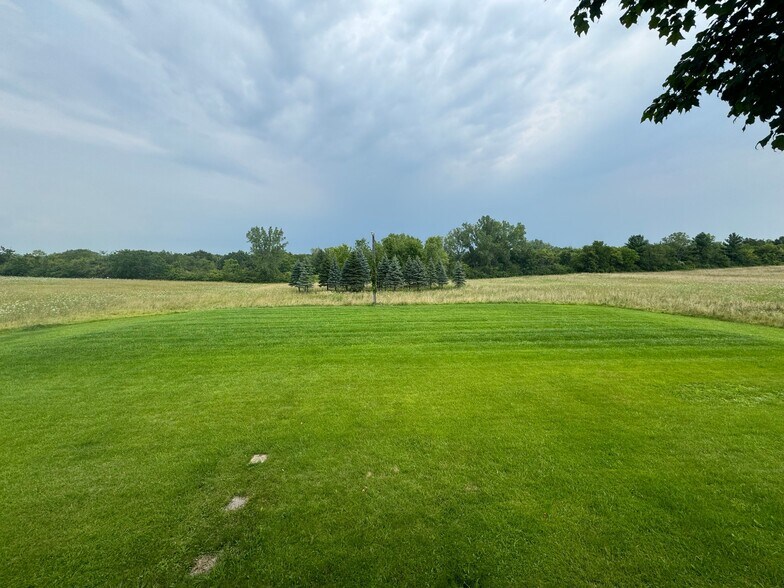 21016 E US Highway 14, Harvard, IL à vendre - Autre – Image 2 sur 3