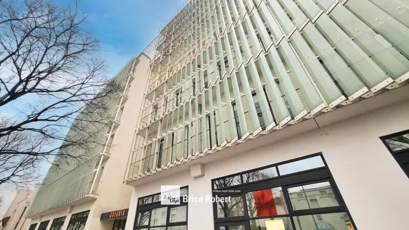 208-210 Avenue Jean Jaurès, Lyon à louer - Photo de l’immeuble – Image 2 sur 9