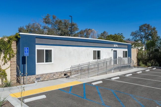 Plus de détails pour 2776 S Lilac Ave, Bloomington, CA - Industriel/Logistique à louer