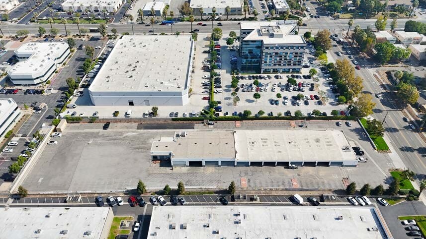 1391 Spruce St, Riverside, CA à louer - Photo de l’immeuble – Image 2 sur 5