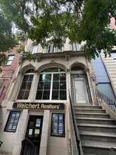 251 Washington St, Jersey City, NJ à louer Photo de l’immeuble– Image 1 sur 13