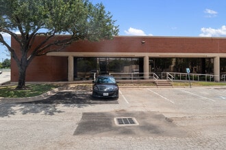 4150 Freidrich Ln, Austin, TX à louer Photo de l’immeuble– Image 2 sur 14