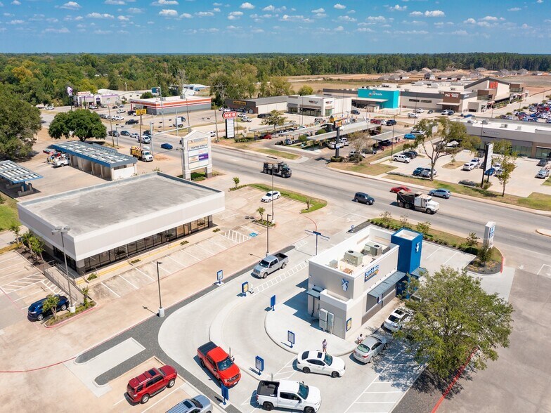 12466 I 45 N, Willis, TX à louer - Photo de l’immeuble – Image 2 sur 14