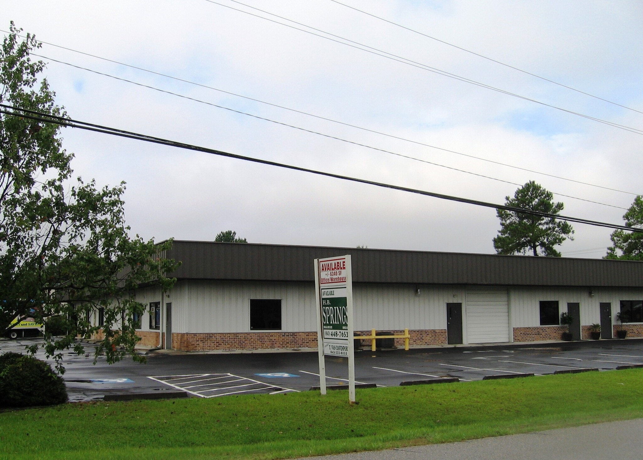 1425 Enterprise Ave, Myrtle Beach, SC à louer Photo de l’immeuble– Image 1 sur 2