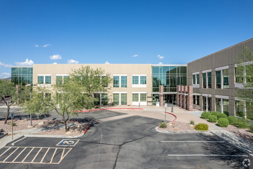 3715 W Anthem Way, Anthem, AZ à vendre - Photo principale – Image 1 sur 8