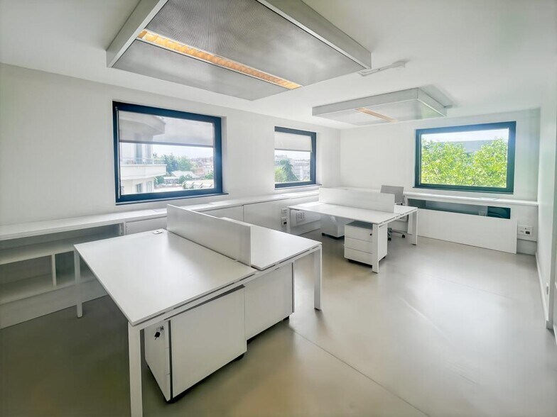 Bureau dans Lyon à vendre - Photo intérieure – Image 2 sur 8