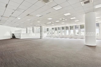 257 Avenue Georges Clemenceau, Nanterre à louer Photo intérieure– Image 2 sur 7