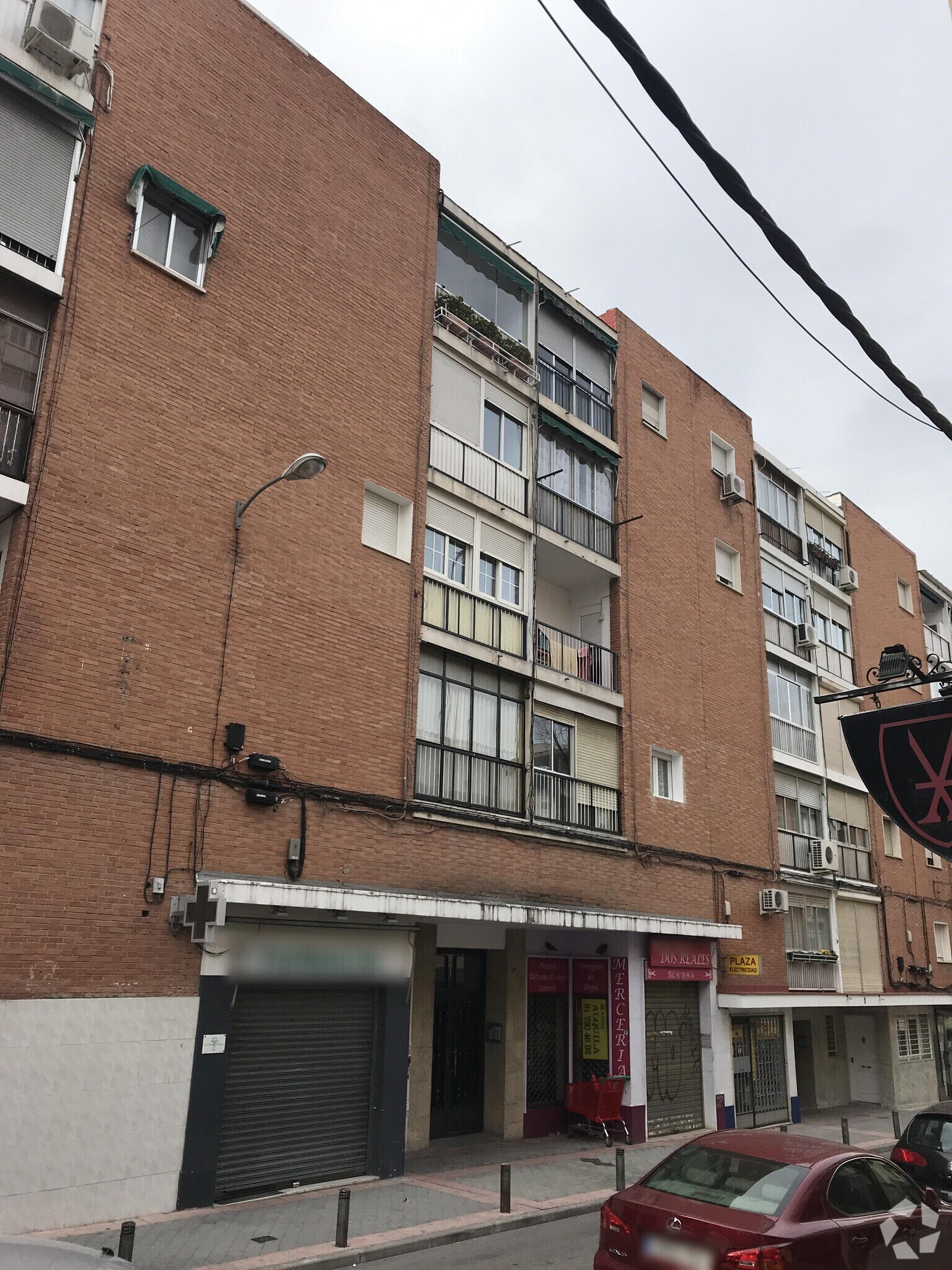 Immeuble residentiel dans Madrid, Madrid à vendre Photo principale– Image 1 sur 3