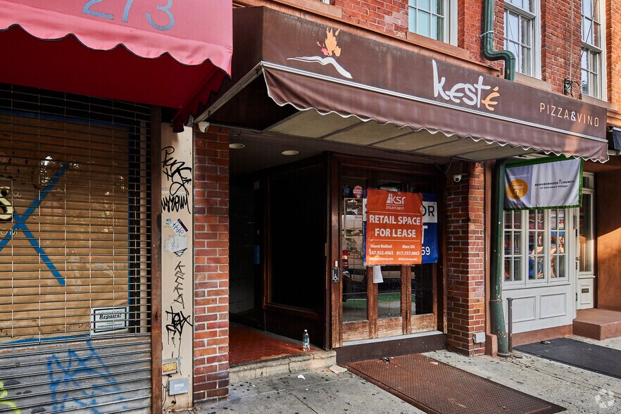 271 Bleecker St, New York, NY à vendre - Photo de l’immeuble – Image 2 sur 3
