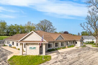 Plus de détails pour W1740 North St, Green Lake, WI - Bureau à vendre