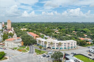 401 Coral Way, Coral Gables, FL - VUE AÉRIENNE  vue de carte