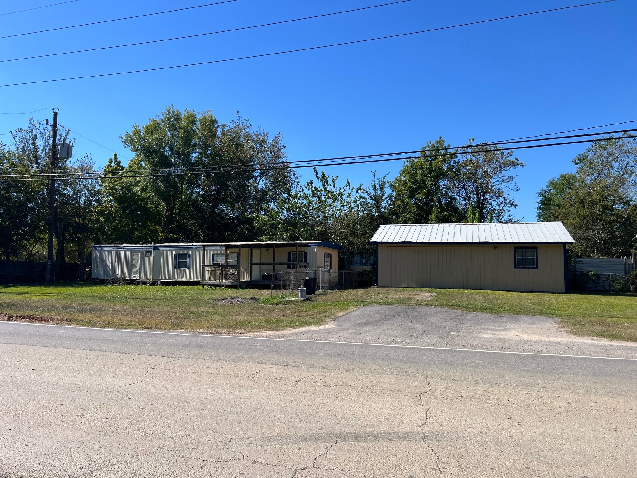 13935 Smith Road #101, Humble, TX à vendre Photo principale– Image 1 sur 9