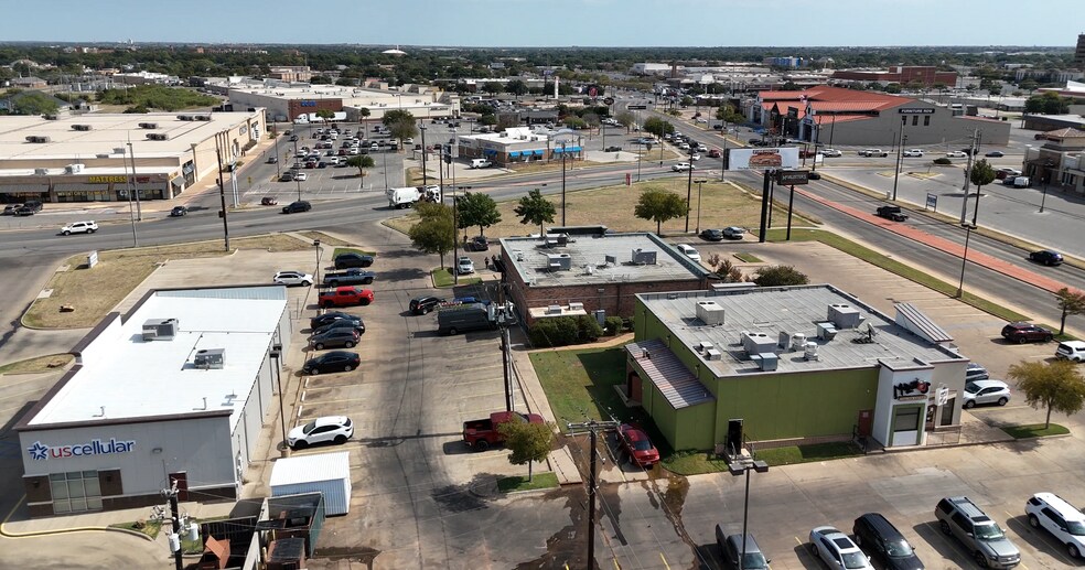 3902 Call Field Rd, Wichita Falls, TX à louer - Aérien – Image 2 sur 3