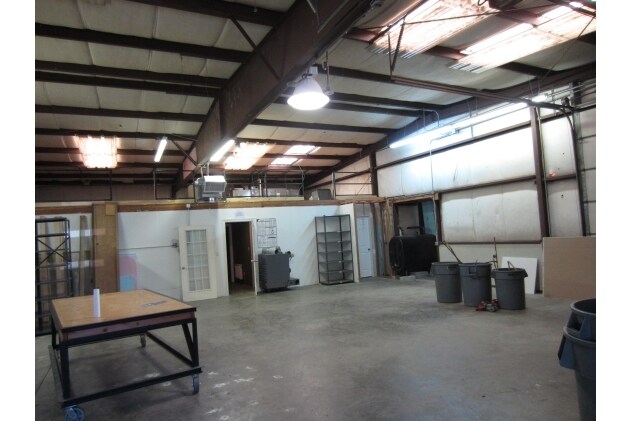 534 N State Rd, Briarcliff Manor Village, NY à louer - Photo de l’immeuble – Image 2 sur 4