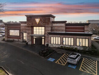 Plus de détails pour 1080 Valley River Way, Eugene, OR - Local commercial à vendre