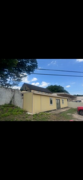 719 E Highway 67, Duncanville, TX à vendre - Photo de l’immeuble – Image 3 sur 31