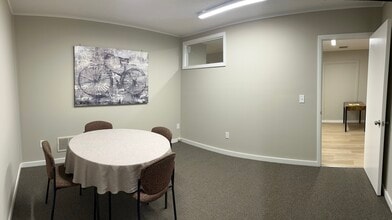 2253 South Ave, Scotch Plains, NJ à louer Photo intérieure– Image 2 sur 8