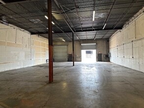 6101-6127 Long Dr, Houston, TX à louer Photo intérieure– Image 1 sur 1