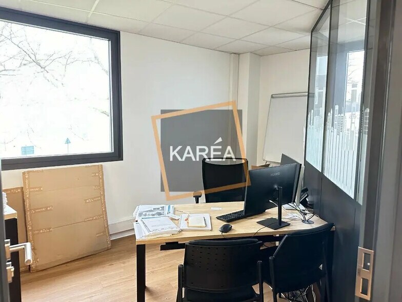 Bureau dans Serris à vendre - Photo de l’immeuble – Image 3 sur 7