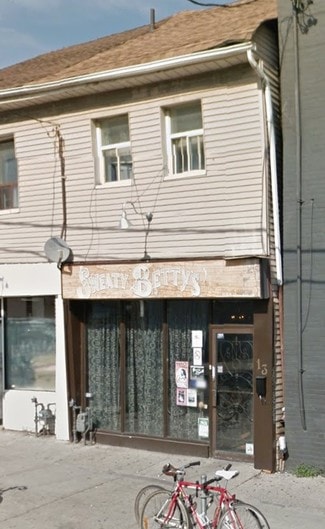 Plus de détails pour 13 Ossington Ave, Toronto, ON - Local commercial à vendre