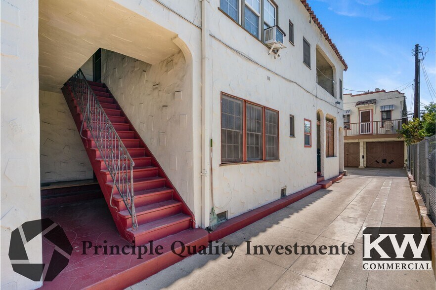 436 S Soto St, Los Angeles, CA à vendre - Photo de l’immeuble – Image 3 sur 11
