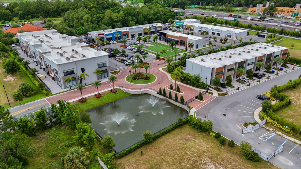 1711 Amazing Way, Ocoee, FL à louer - Photo de l’immeuble – Image 2 sur 42