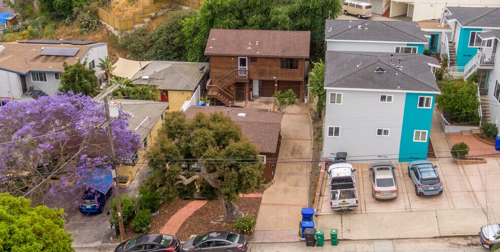 4341 Banning St, San Diego, CA à vendre - Photo de l’immeuble – Image 3 sur 34