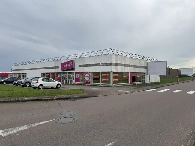 Plus de détails pour Local commercial à louer