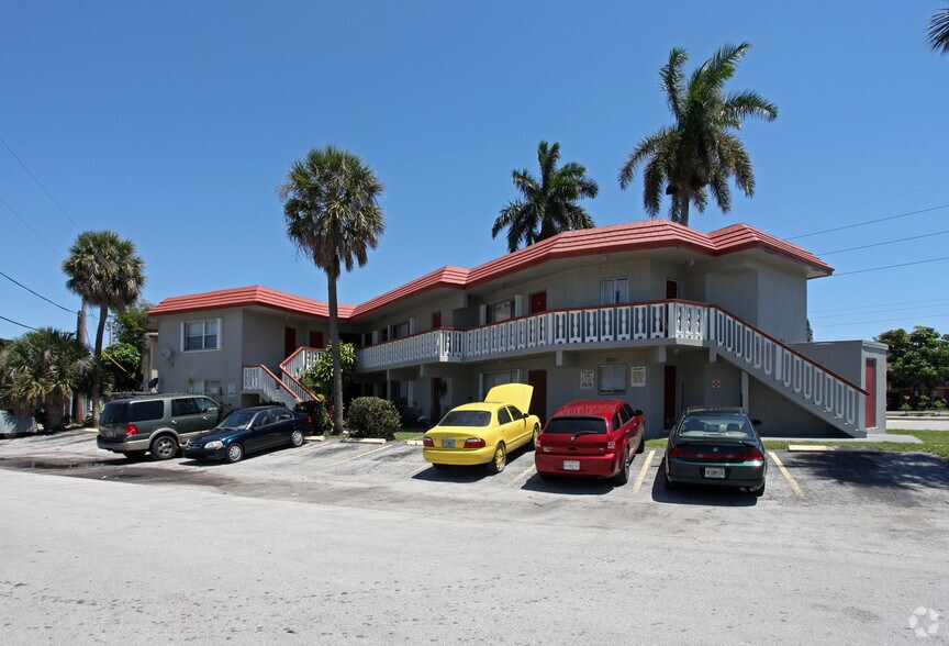 2401 NW 9th Ave, Wilton Manors, FL à vendre - Photo principale – Image 1 sur 4