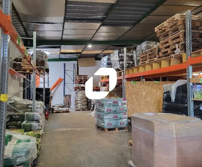 Bureau dans Pessac à louer - Photo de l’immeuble – Image 1 sur 7