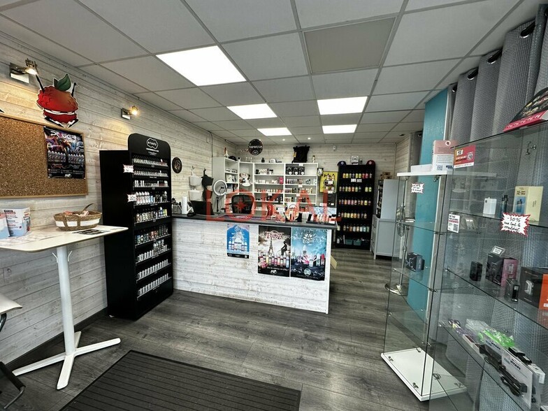 Local commercial dans Ploemeur à louer - Photo intérieure – Image 1 sur 4