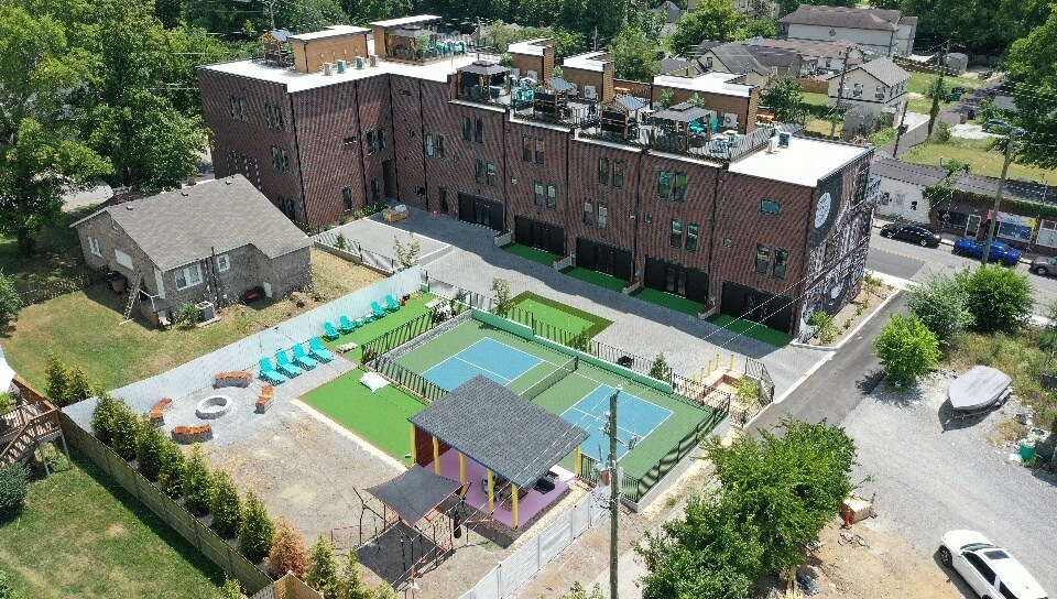 1300 Pennock Ave, Nashville, TN à vendre - Photo de l’immeuble – Image 2 sur 3