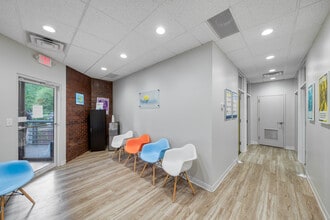 8800 Roswell Rd, Atlanta, GA à louer Photo intérieure– Image 1 sur 3
