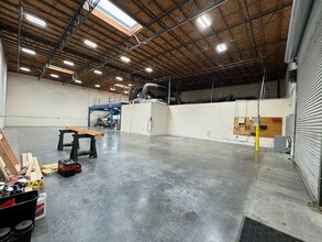 1244 Dupont Ct, Manteca, CA à louer Photo intérieure– Image 2 sur 3