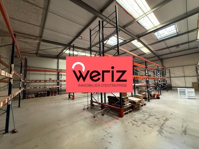 Plus de détails pour Bureau, Industriel/Logistique à louer